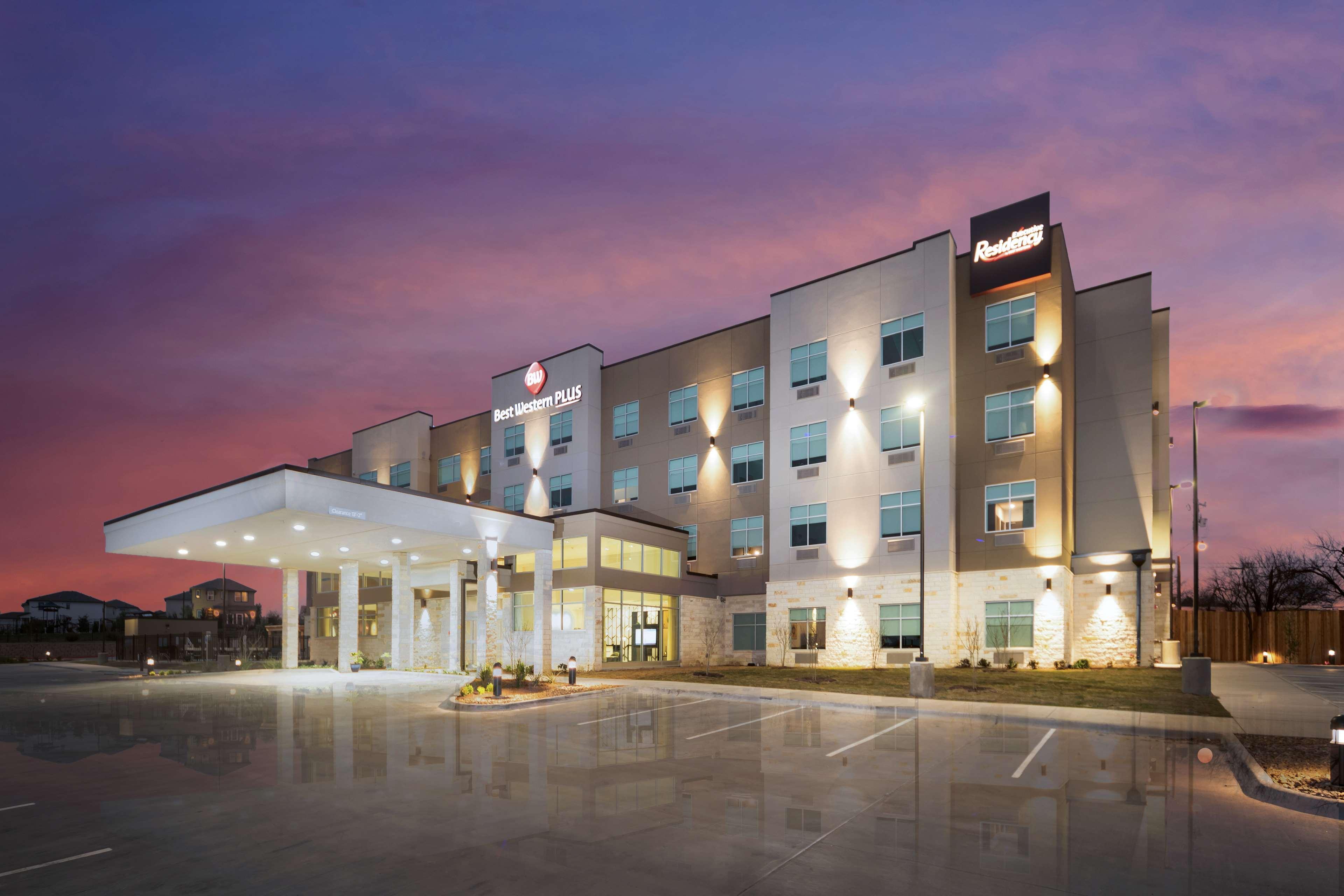 Best Western Plus Executive Residency Austin - Round Rock Pflugerville Exterior photo